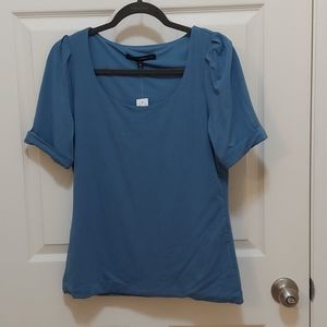 Whbm scoop neck tee size Medium NWT